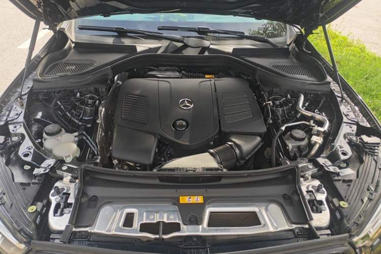 Used Mercedes-Benz GLC 2024 GLC 300 L 4MATIC Dynamic Edition 5-seater Engine Bay