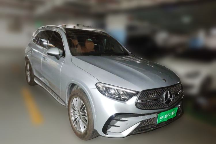 Used Mercedes-Benz GLC 2024 GLC 300 L 4MATIC Dynamic Edition 5-seater Front Right 45 Deg