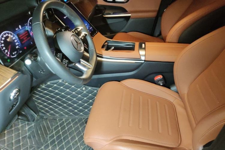 Used Mercedes-Benz GLC 2024 GLC 300 L 4MATIC Dynamic Edition 5-seater Left Front Seat