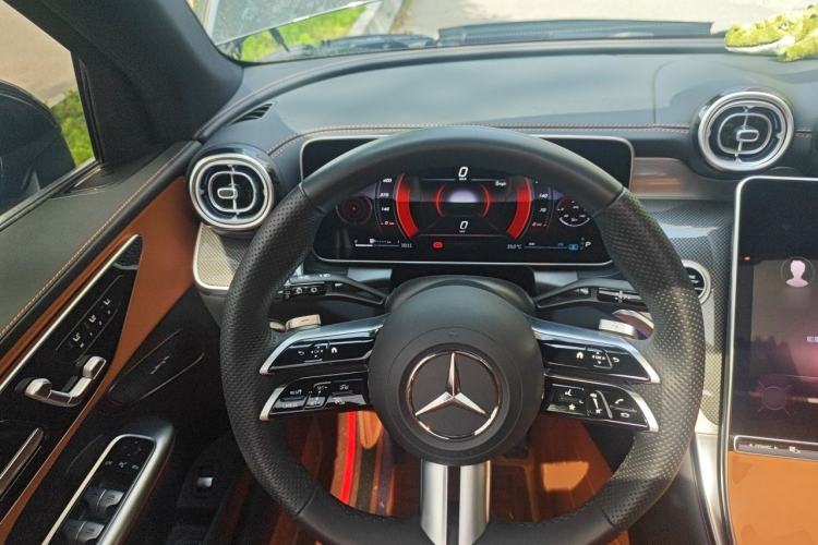 Used Mercedes-Benz GLC 2024 GLC 300 L 4MATIC Dynamic Edition 5-seater Steering Wheel