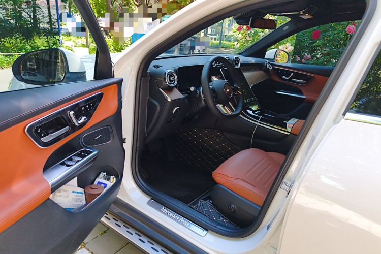 Used Mercedes-Benz GLC 2024 GLC 300 L 4MATIC Dynamic Edition 5-seater Driver Seat