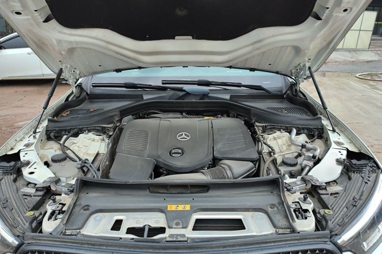 Used Mercedes-Benz GLC 2024 GLC 300 L 4MATIC Dynamic Edition 5-seater Engine Bay
