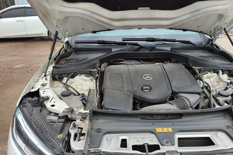 Used Mercedes-Benz GLC 2024 GLC 300 L 4MATIC Dynamic Edition 5-seater Engine Bay Right