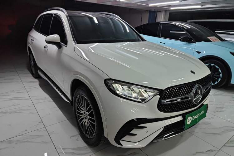 Used Mercedes-Benz GLC 2024 Refreshed GLC 300 L 4MATIC Dynamic Version 5 Seats Exterior 1