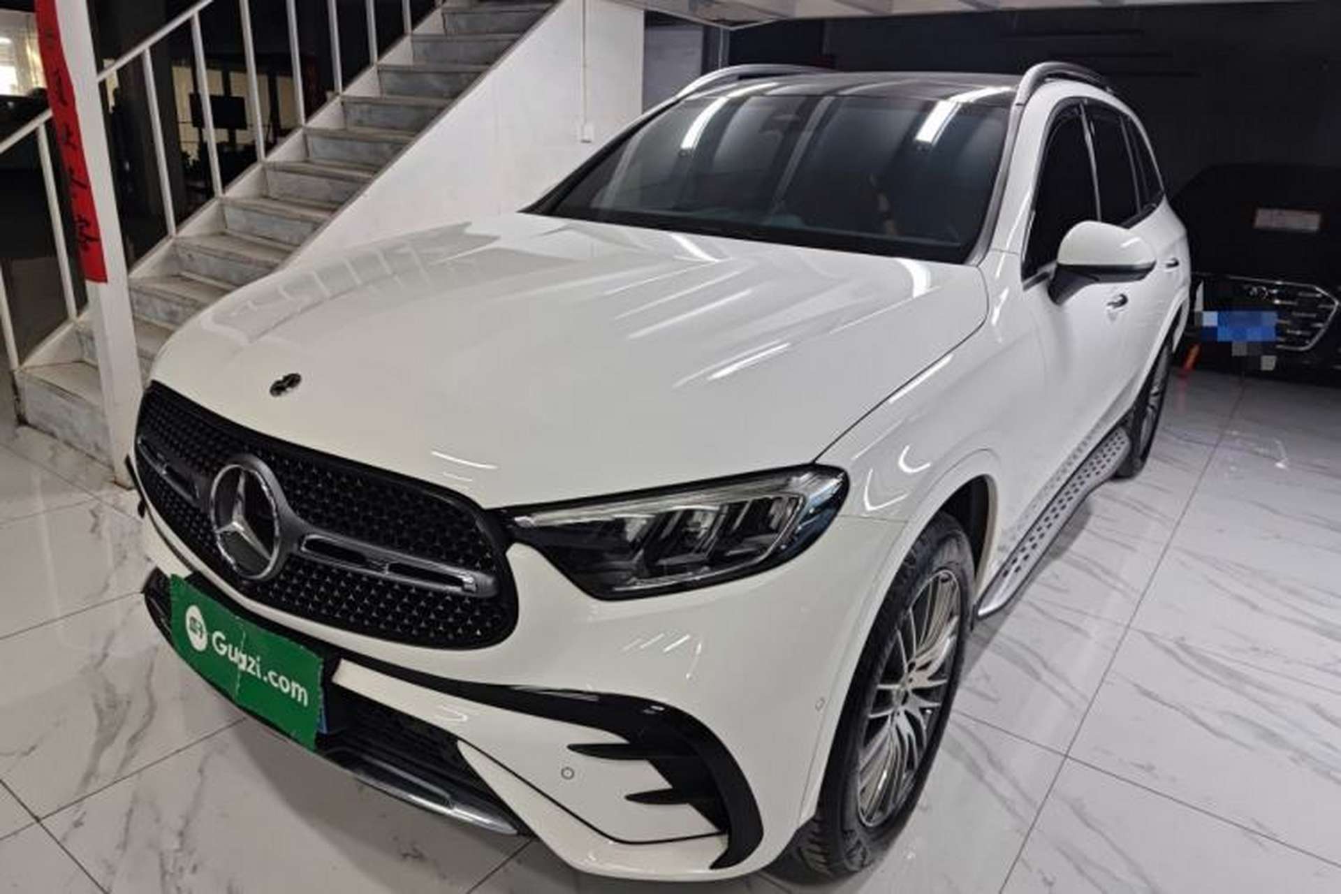 Used Mercedes-Benz GLC 2024 Refreshed GLC 300 L 4MATIC Dynamic Version 5 Seats Front Left 45 Deg