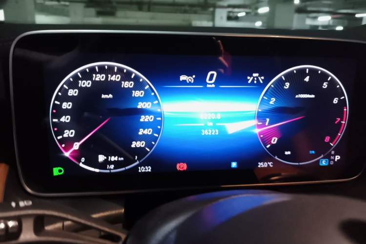 Used Mercedes-Benz GLC 2024 GLC 300 L 4MATIC Dynamic Edition 5-seater Instrument Cluster