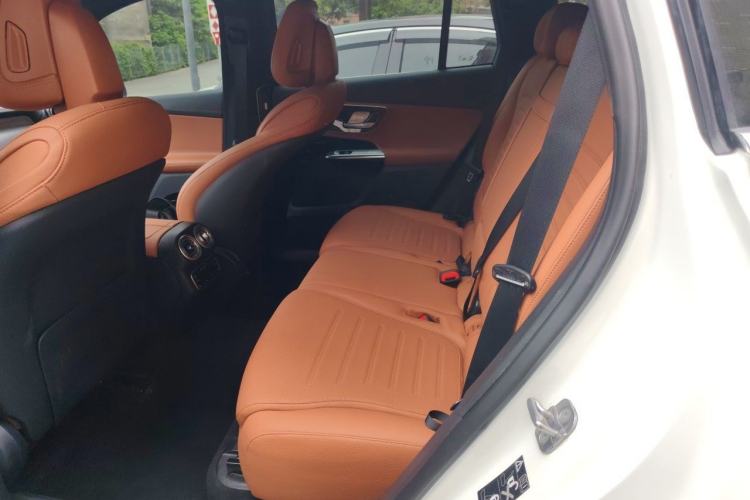 Used Mercedes-Benz GLC 2024 GLC 260 L 4MATIC Luxury 7-Seater Left Rear Seat