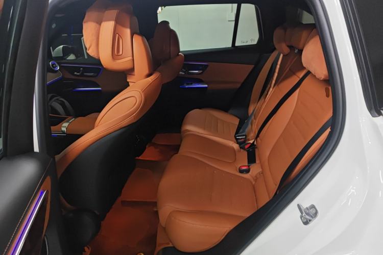 Used Mercedes-Benz GLC 2024 Refreshed GLC 300 L 4MATIC Dynamic Version 5 Seats Left Rear Seat