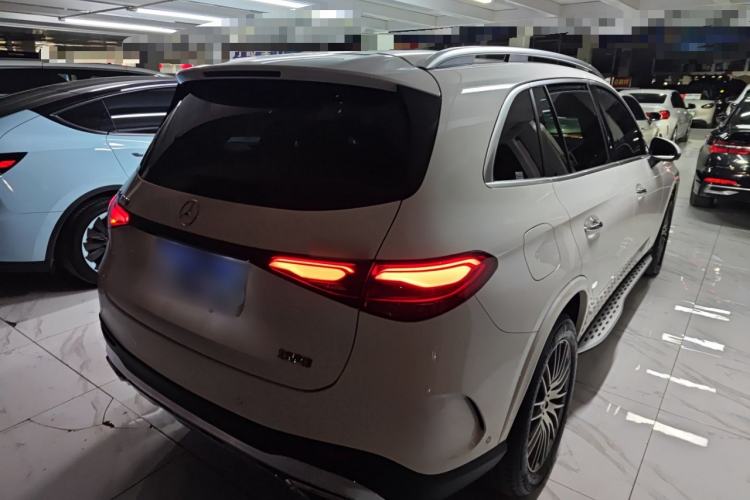 Used Mercedes-Benz GLC 2024 Refreshed GLC 300 L 4MATIC Dynamic Version 5 Seats Rear Right 45 Deg