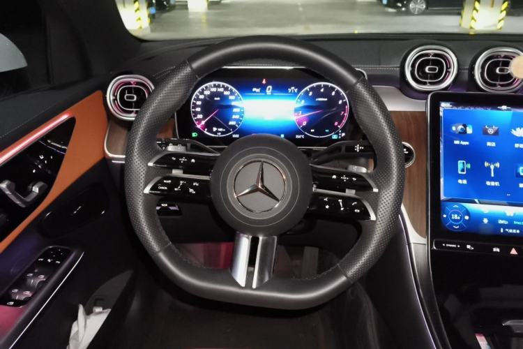 Used Mercedes-Benz GLC 2024 GLC 300 L 4MATIC Dynamic Edition 5-seater Steering Wheel