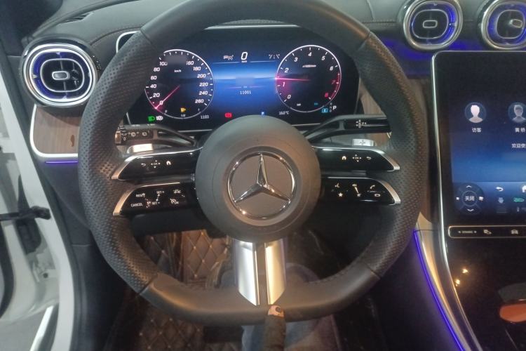 Used Mercedes-Benz GLC 2024 Refreshed GLC 300 L 4MATIC Dynamic Version 5 Seats Steering Wheel