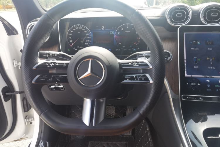 Used Mercedes-Benz GLC 2024 GLC 300 L 4MATIC Dynamic Edition 5-seater Steering Wheel