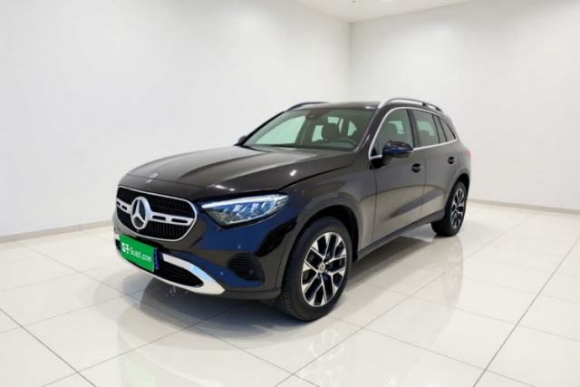 Ojetý Mercedes-Benz GLC 2025 Refresh GLC 260 L 4MATIC Dynamic Edition