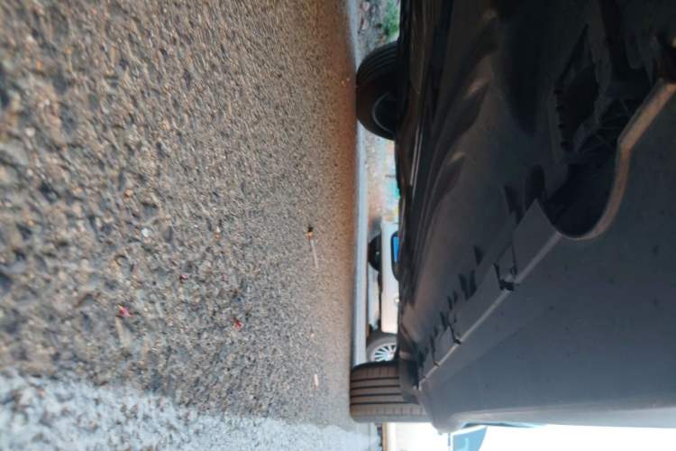 Used Mercedes-Benz GLC 2025 GLC 260 L 4MATIC Luxury Model Chassis Front Left