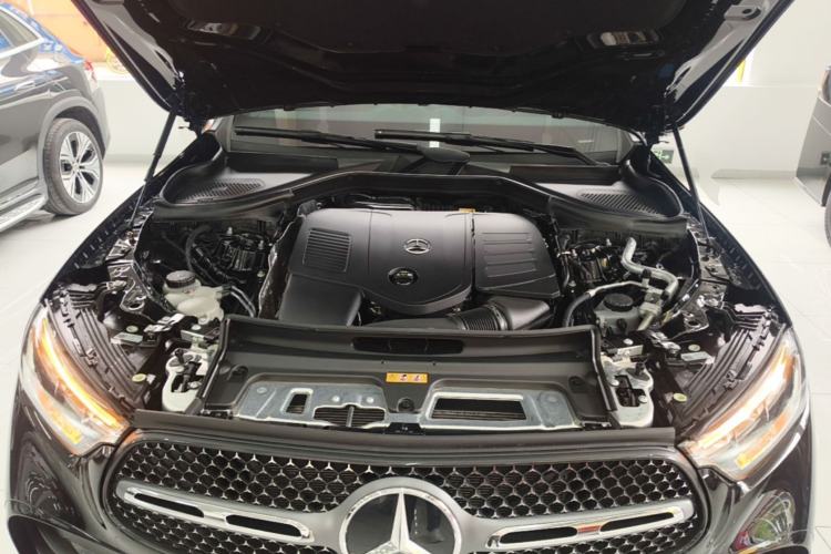 Used Mercedes-Benz GLC 2025 GLC 300 L 4MATIC Dynamic Model 5 Seats Engine Bay