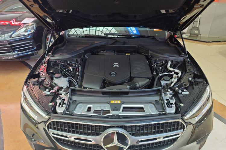 Used Mercedes-Benz GLC 2025 Refresh GLC 260 L 4MATIC Dynamic Edition Engine Bay