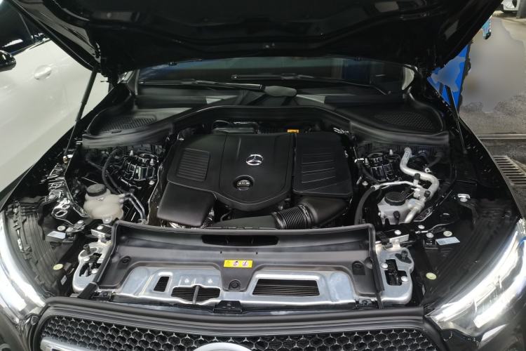 Used Mercedes-Benz GLC 2025 GLC 300 L 4MATIC Dynamic Model 5 Seats Engine Bay