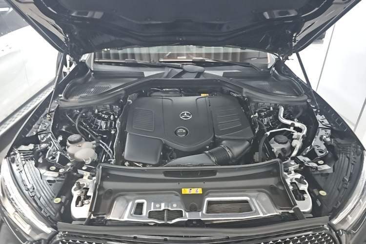 Used Mercedes-Benz GLC 2025 Refreshed GLC 300 L 4MATIC Dynamic Version 5 Seats Engine Bay