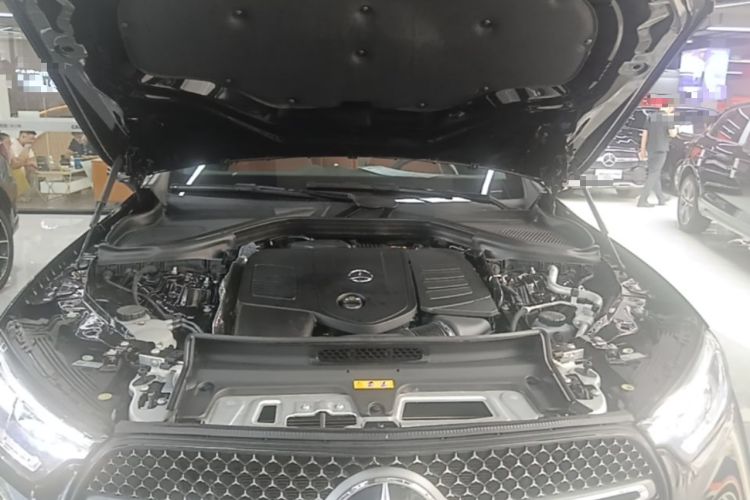 Used Mercedes-Benz GLC 2025 Facelift GLC 260 L 4MATIC Luxury Edition Engine Bay