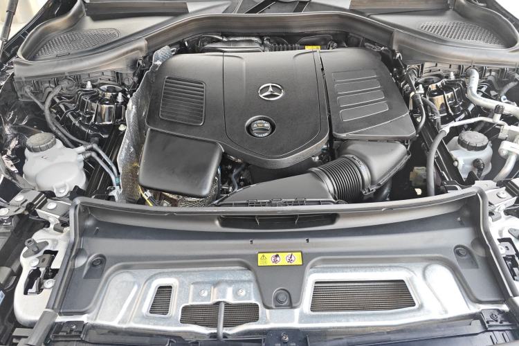 Used Mercedes-Benz GLC 2025 GLC 260 L 4MATIC Luxury Model Engine Bay