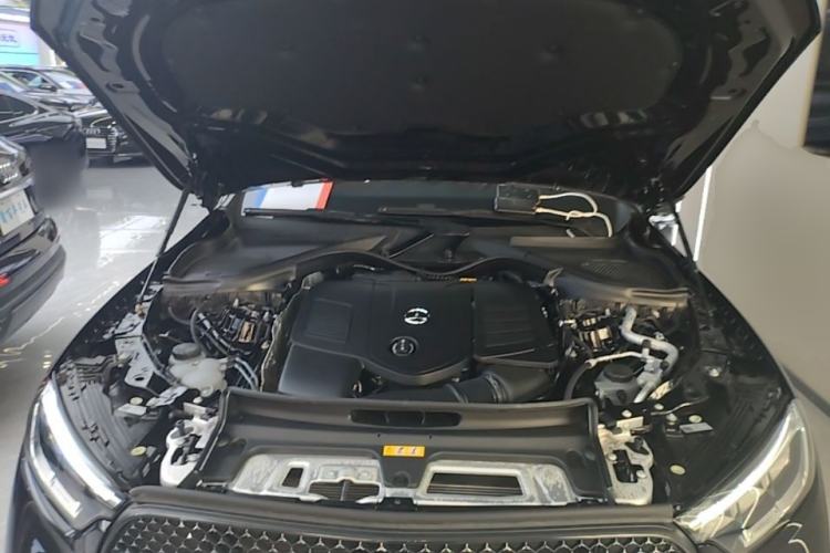 Used Mercedes-Benz GLC 2025 Refreshed GLC 300 L 4MATIC Dynamic Version 5 Seats Engine Bay