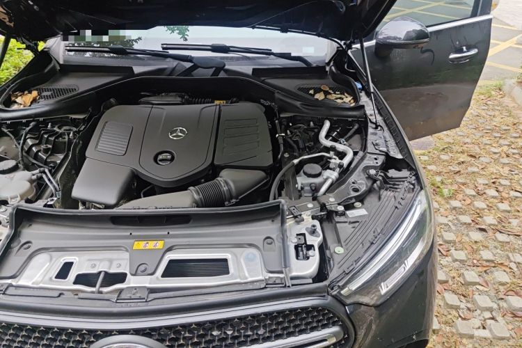 Used Mercedes-Benz GLC 2025 Refreshed GLC 300 L 4MATIC Dynamic Version 5 Seats Engine Bay Left