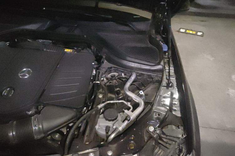 Used Mercedes-Benz GLC 2025 GLC 300 L 4MATIC Dynamic Model 5 Seats Engine Bay Left