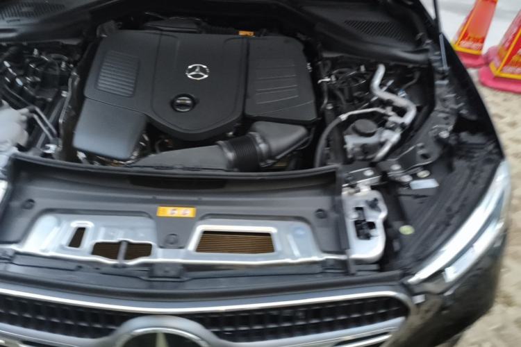 Used Mercedes-Benz GLC 2025 GLC 260 L 4MATIC Dynamic Edition Engine Bay Left