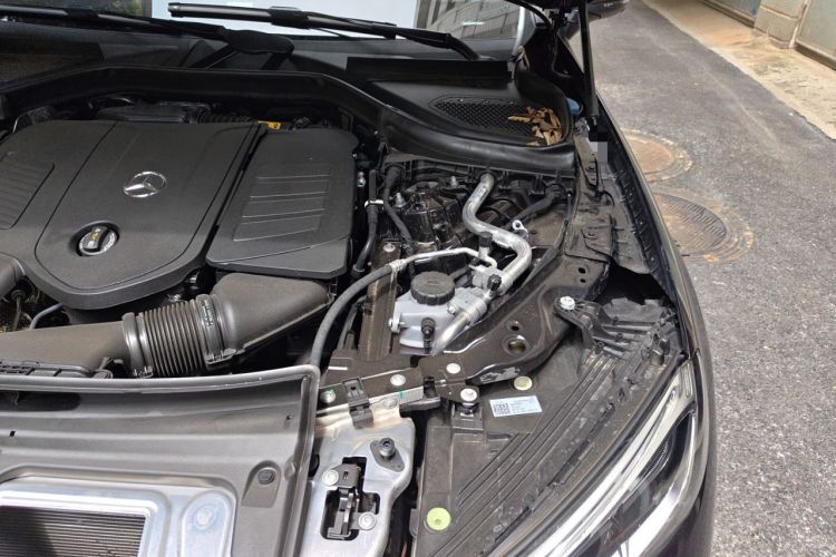 Used Mercedes-Benz GLC 2025 GLC 300 L 4MATIC Dynamic Model 5 Seats Engine Bay Left