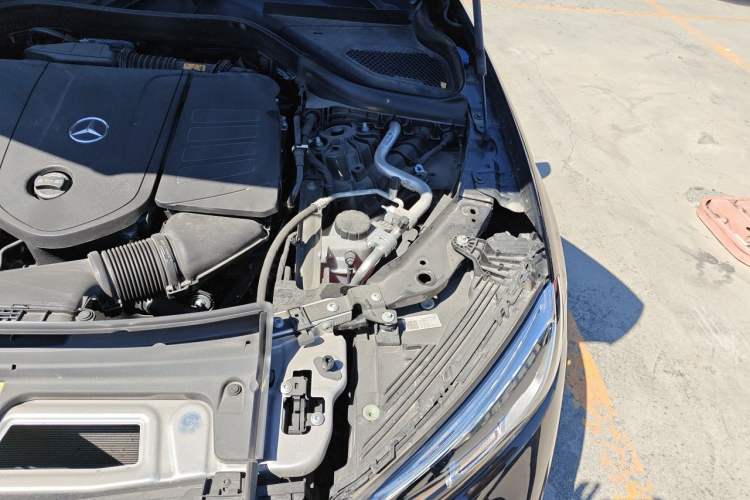 Used Mercedes-Benz GLC 2025 GLC 300 L 4MATIC Dynamic Edition 7-seater Engine Bay Left