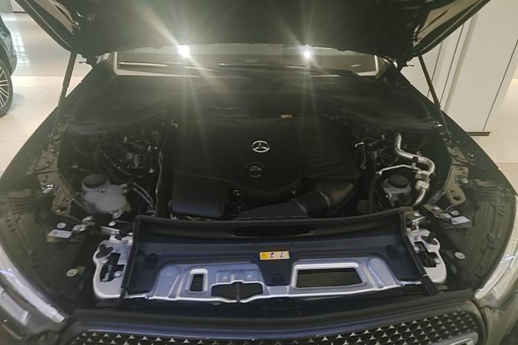 Used Mercedes-Benz GLC 2025 Facelift GLC 260 L 4MATIC Luxury Edition Engine Bay