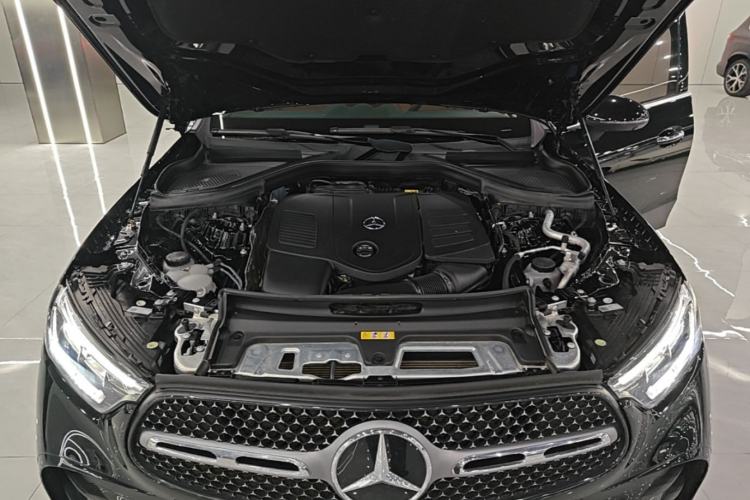 Used Mercedes-Benz GLC 2025 GLC 300 L 4MATIC Dynamic Model 5 Seats Engine Bay