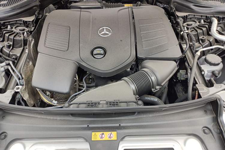 Used Mercedes-Benz GLC 2025 Refreshed GLC 300 L 4MATIC Dynamic Version 5 Seats Engine Bay