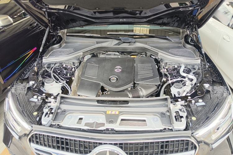 Used Mercedes-Benz GLC 2025 GLC 260 L 4MATIC Dynamic Edition Engine Bay
