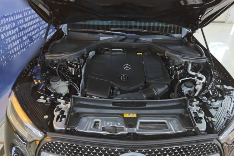 Used Mercedes-Benz GLC 2025 GLC 300 L 4MATIC Dynamic Model 5 Seats Engine Bay