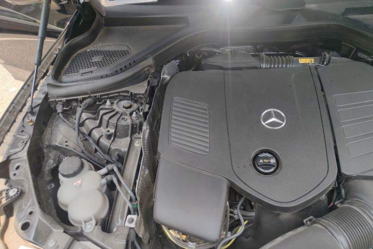 Used Mercedes-Benz GLC 2025 GLC 300 L 4MATIC Dynamic Model 5 Seats Engine Bay Right