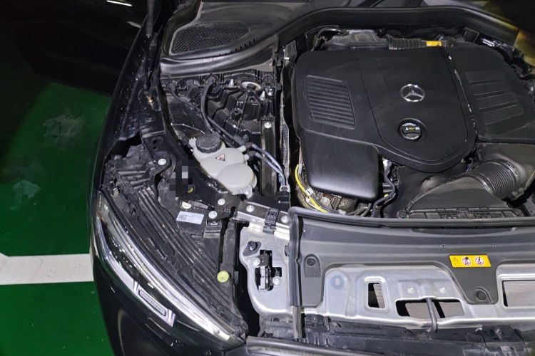 Used Mercedes-Benz GLC 2025 GLC 300 L 4MATIC Dynamic Edition 7-seater Engine Bay Right