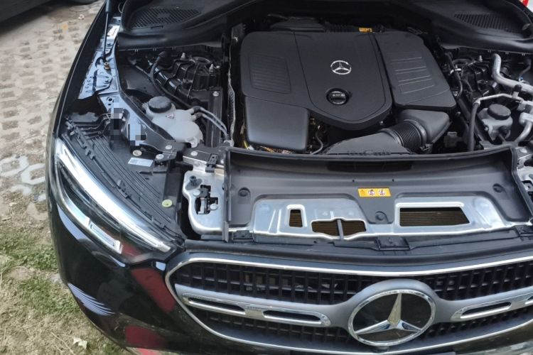 Used Mercedes-Benz GLC 2025 GLC 260 L 4MATIC Dynamic Edition Engine Bay Right