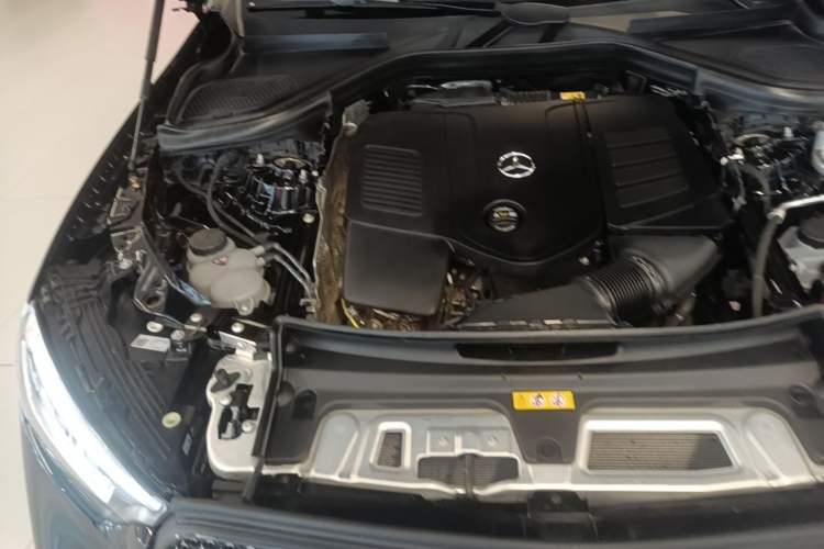 Used Mercedes-Benz GLC 2025 GLC 300 L 4MATIC Dynamic Model 5 Seats Engine Bay Right
