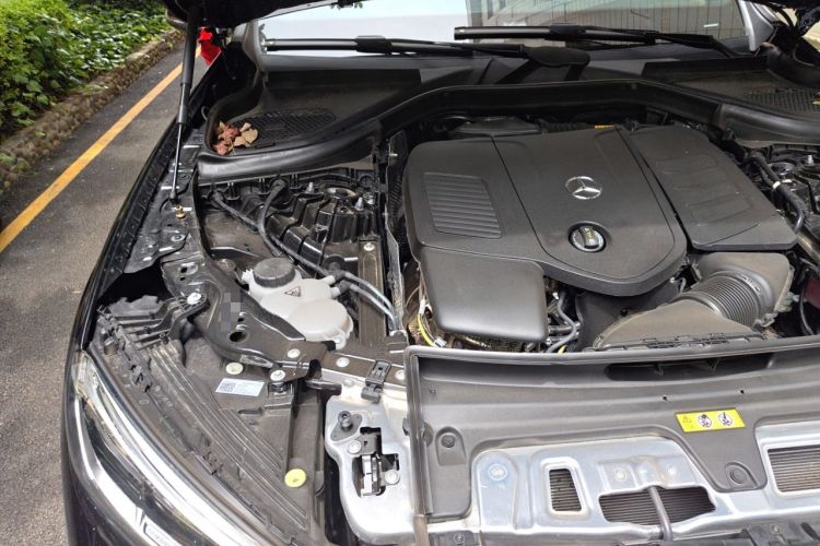 Used Mercedes-Benz GLC 2025 GLC 300 L 4MATIC Dynamic Model 5 Seats Engine Bay Right
