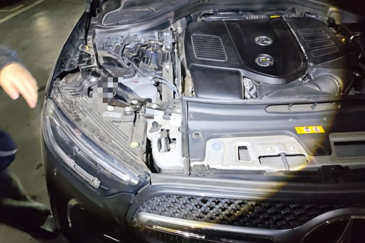 Used Mercedes-Benz GLC 2025 Refreshed GLC 300 L 4MATIC Dynamic Version 5 Seats Engine Bay Right
