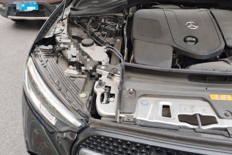 Used Mercedes-Benz GLC 2025 GLC 300 L 4MATIC Dynamic Model 5 Seats Engine Bay Right