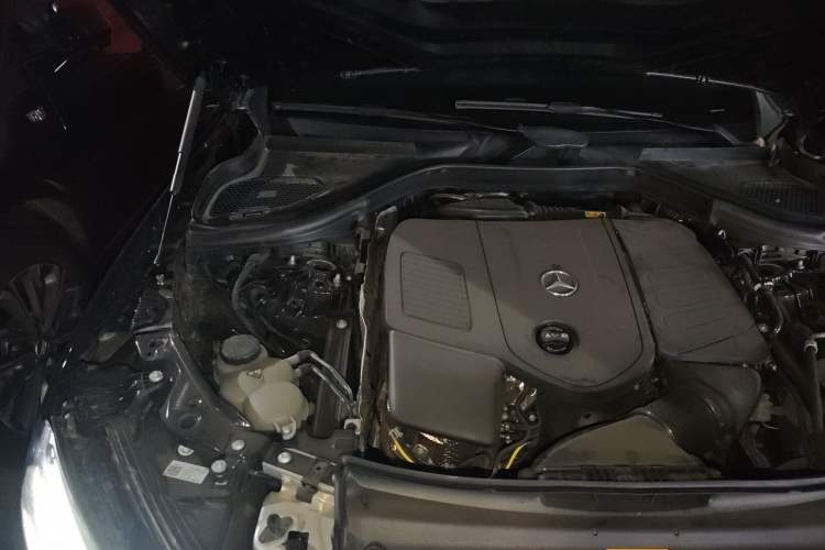 Used Mercedes-Benz GLC 2025 GLC 300 L 4MATIC Dynamic Model 5 Seats Engine Bay Right