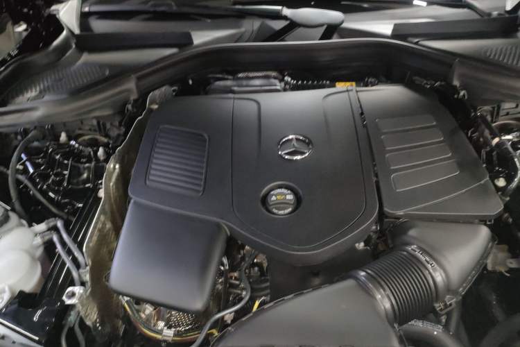 Used Mercedes-Benz GLC 2025 Refreshed GLC 300 L 4MATIC Dynamic Version 5 Seats Engine Bay