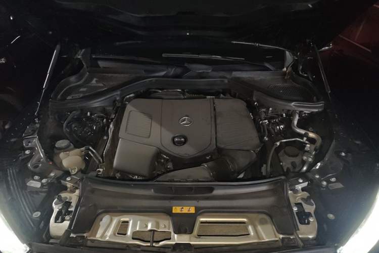 Used Mercedes-Benz GLC 2025 GLC 300 L 4MATIC Dynamic Model 5 Seats Engine Bay