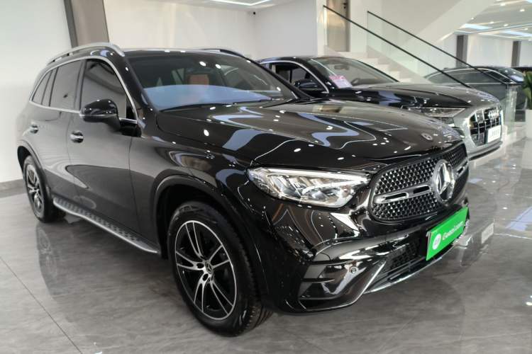 Used Mercedes-Benz GLC 2025 Facelift GLC 260 L 4MATIC Luxury Edition Exterior 1