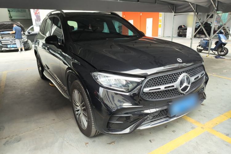 Used Mercedes-Benz GLC 2025 Refreshed GLC 300 L 4MATIC Dynamic Version 5 Seats Exterior 1