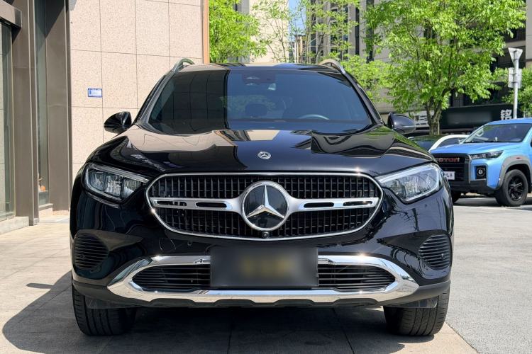 Used Mercedes-Benz GLC 2025 GLC 260 L 4MATIC Dynamic Edition Exterior 1