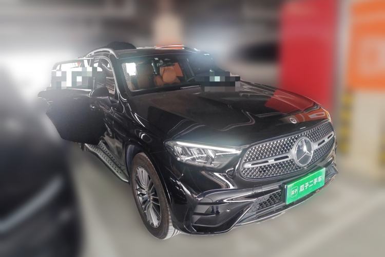 Used Mercedes-Benz GLC 2025 GLC 300 L 4MATIC Dynamic Model 5 Seats Exterior 2