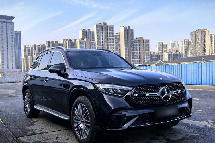 Used Mercedes-Benz GLC 2025 Refreshed GLC 300 L 4MATIC Dynamic Version 5 Seats Exterior 2